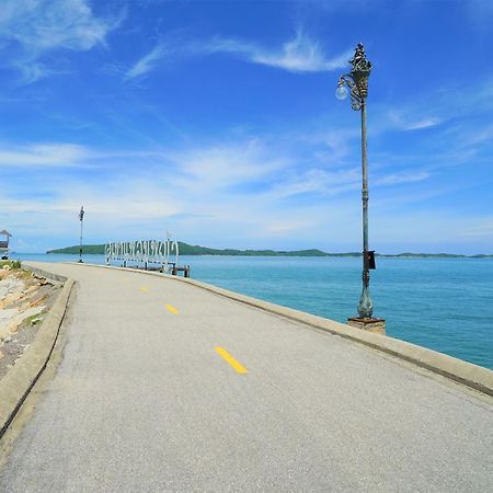 Vip Condochain Rayong 427 Ban Phe Exterior photo